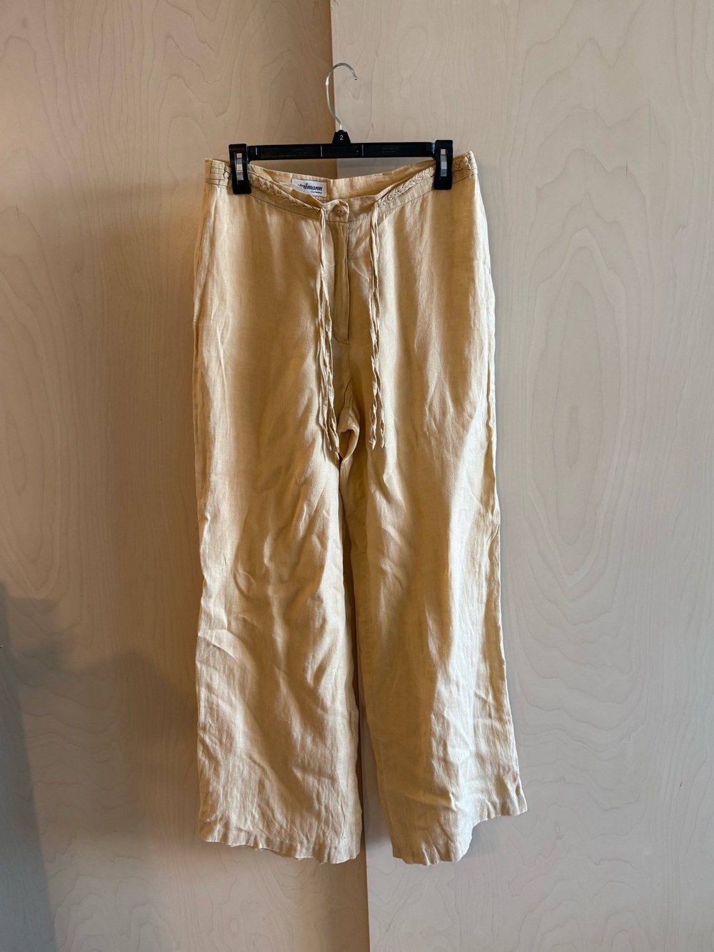 Women’s Lightweight Linen-Blend Wide Leg Pants in Pale Yellow
